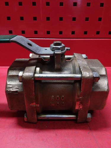 Grinnell 2-1/2" 3 Piece, Ball Valve - Picture 2 of 9