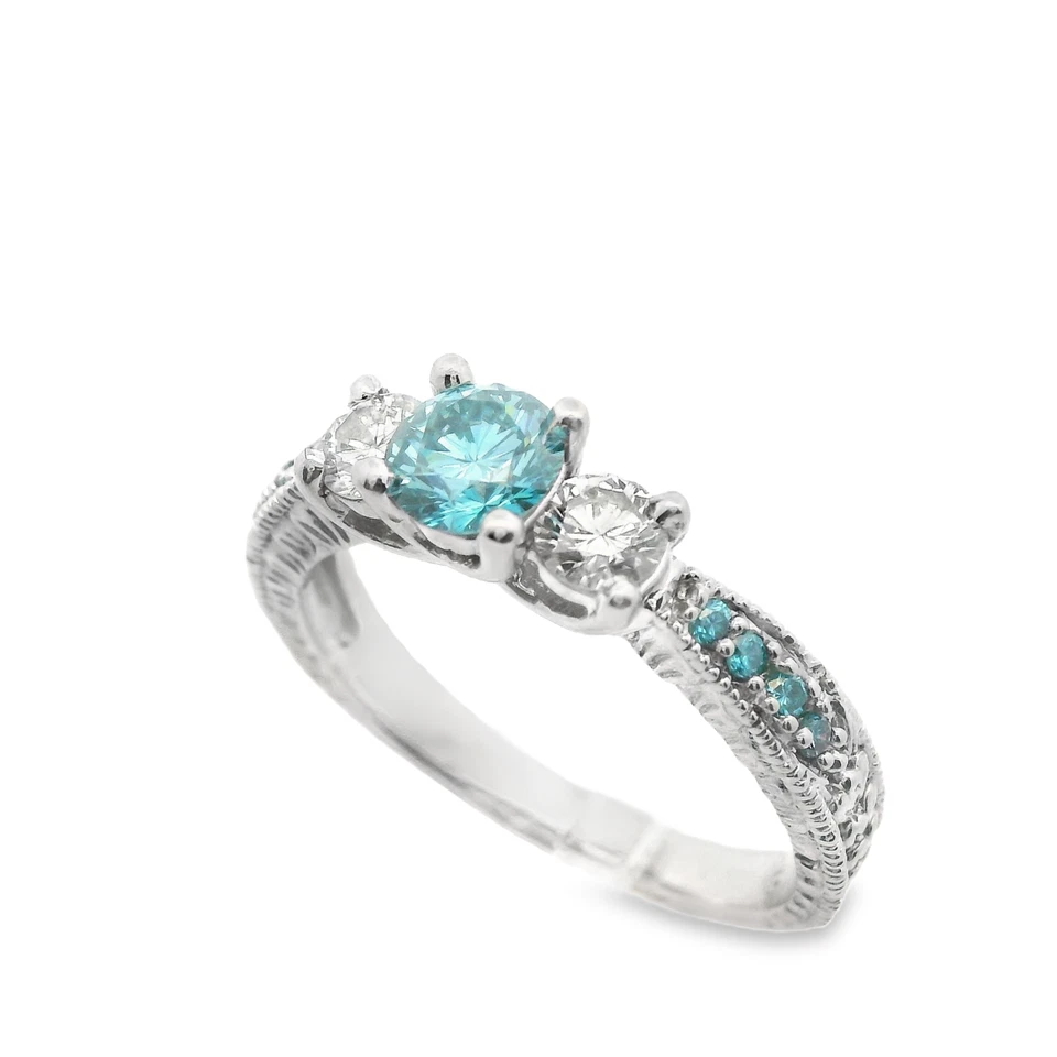 Anillo de compromiso vintage de diamantes laterales de 0,42 quilates TW de oro blanco de 18 quilates talla 8,5 Foto 3 de 4