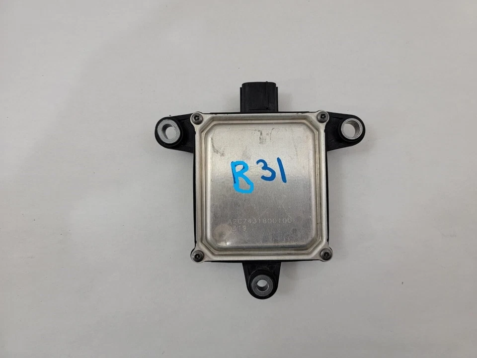 Sensor de radar lateral punto ciego Mitsubishi RVR 8638A227 LH 2020 FABRICANTE DE EQUIPOS ORIGINALES Foto 4 de 4