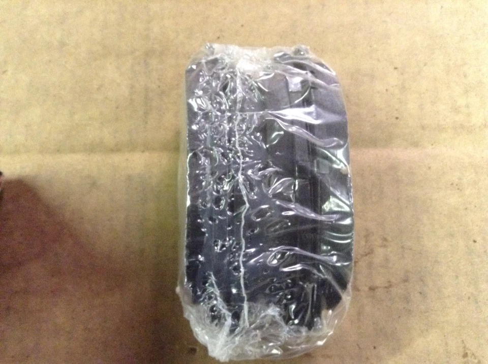 Pastillas de freno de disco delanteras Stop Master ST562 Foto 3 de 4