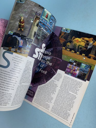 Computer Games Magazine May 2001 No. 126 Aliens Versus Predator 2 - Picture 5 of 10