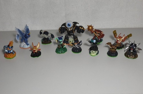 Skylanders Lot Of 15 Figures Activision - Picture 2 of 5