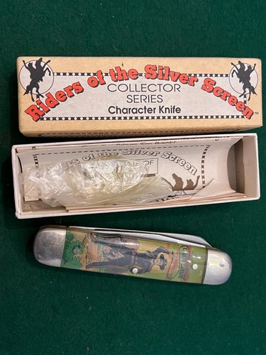 VINTAGE CAMILLUS LASH LA RUE OF THE SILVER SCREEN COLLECTOR SERIES KNIFE, IN BOX