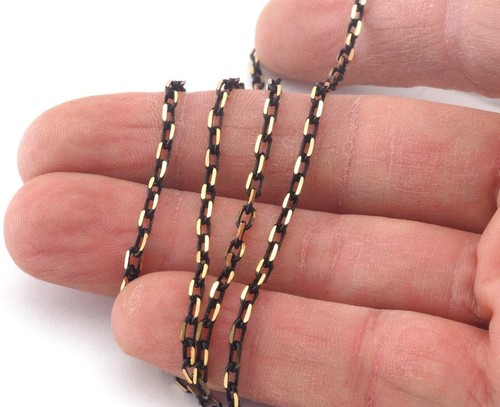 Brass soldered chain 2,5x4mm Gold tone and black z181 - Picture 1 of 3