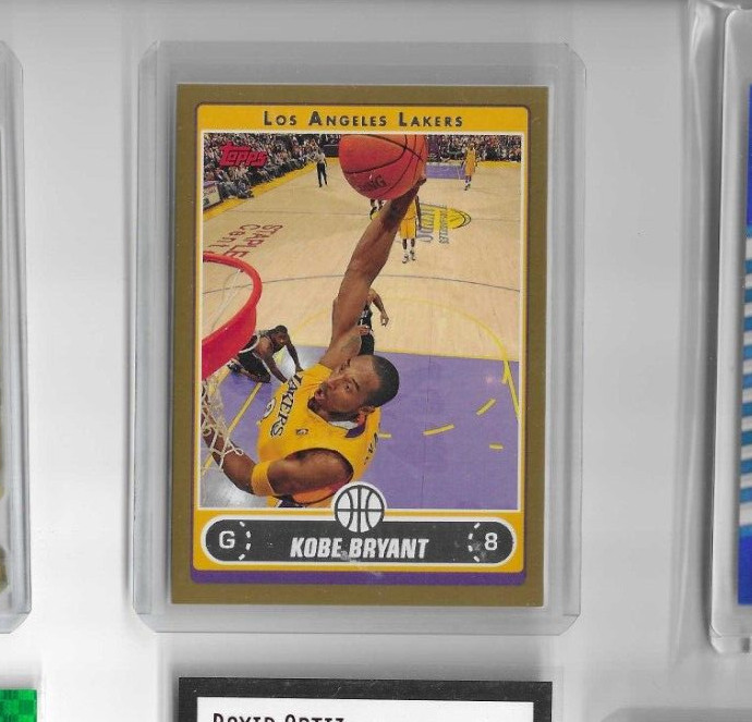 2006-07 Topps Kobe Bryant GOLD Edition - Serial Numbered 318/500 LA Lakers HOF