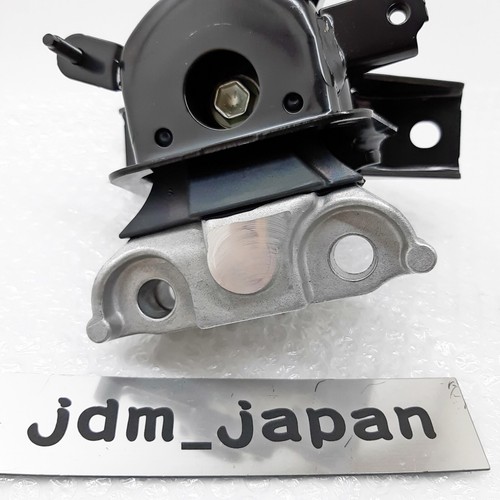 TOYOTA Genuine Engine Mounting Insulator Right RH 12305-28231 RAV4 ACA38L 06-09 - Picture 12 of 16