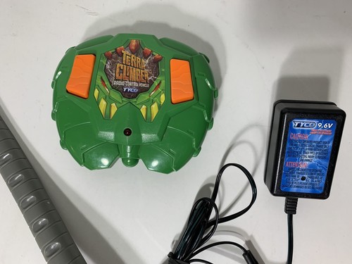 Tyco Terra Climber Radio Control Vehicle With Remote - Picture 7 of 10