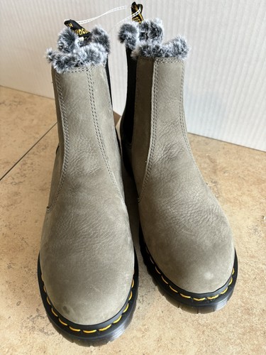 Dr. Martens 2976 Leonore Chelsea Boot Nickel Grey Milled Nubuck Faux Fur W Sz 11