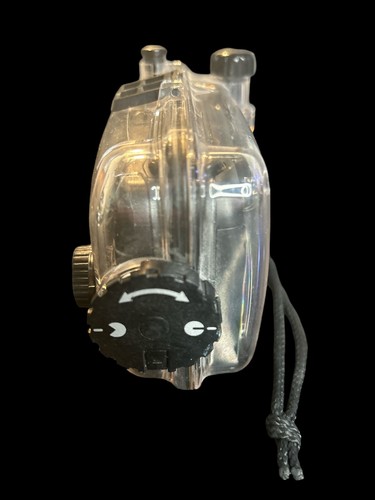 Unterwasserkamera 35 mm Film wasserdicht bis 100 Fuß wiederverwendbar mit Blitz von Snap Sights - Bild 4 von 5