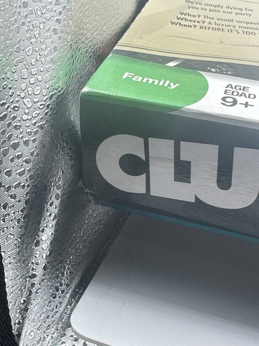 Clue Discover the Secrets ,age EDAD 9+, 3-6 Players,family Parker Brothers - Picture 10 of 22