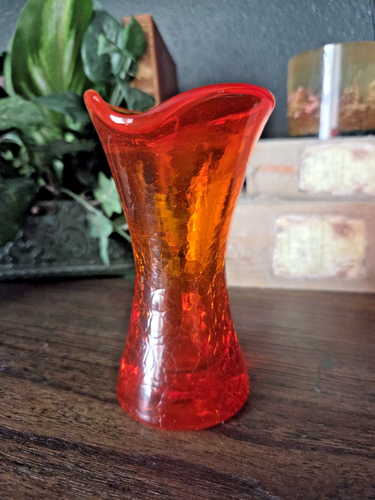 Vintage Rainbow Glass Amberina Pitcher w/ Handle – 4.75" Crackle Hand Blown - Picture 6 of 11