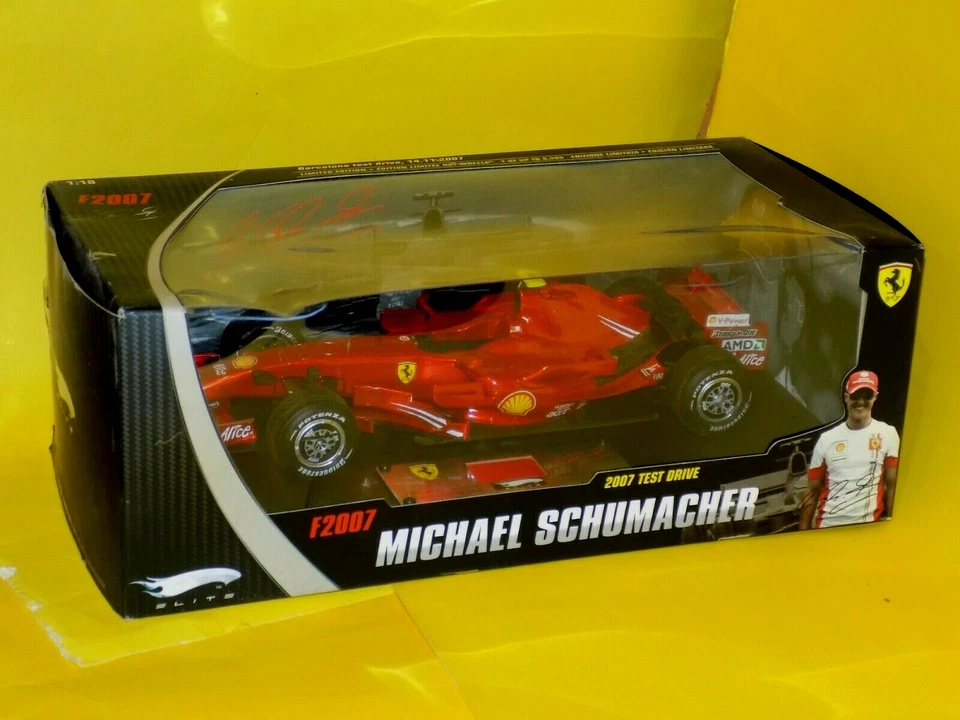 Michael Schumacher Ferrari F1 Barcelona Test DRIVE 2007 ELITE N5423 1:18 Foto 3 de 4
