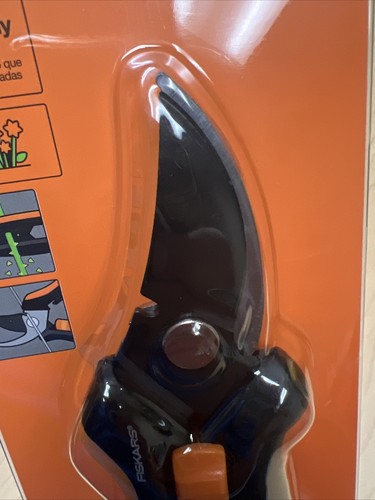 Fiskars Floral Pruner w/Stem Stripper (Model 9926) - Picture 5 of 8