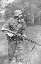WW2 Picture Photo German soldier 804
