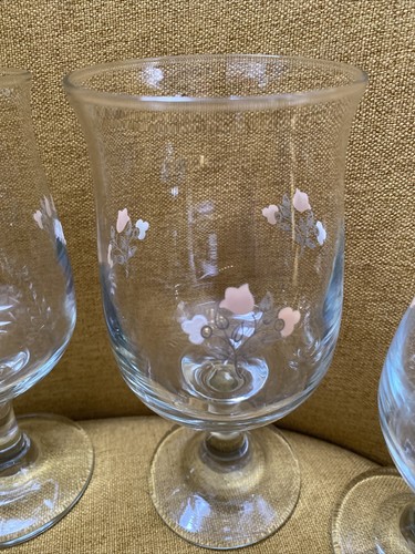 Set Of 4 Pfaltzgraff Remembrance Wine Glasses Stemware Water Goblets 6.5” Tall - Picture 4 of 10