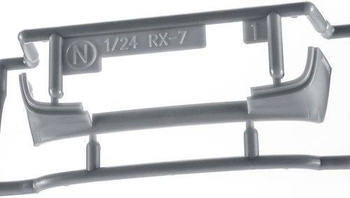 Hasegawa 1/24 kit Mazda Savanna RX-7 SA22C Mid-Term GT 1980 10432 - Picture 6 of 6