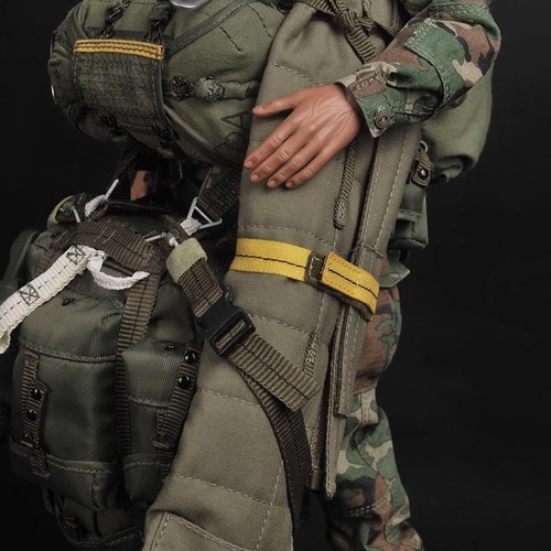 Figura de acción 1/6 SS089 Ejército de Estados Unidos Paracaidistas Soldado Masculino Ejército 82º Airborn - Imagen 6 de 17