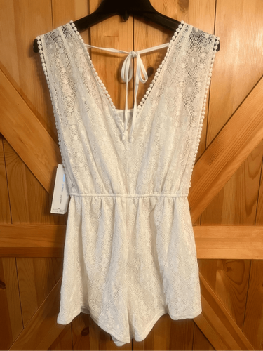Almost Famous Ivory Lace Sleeveless  Romper Size M Nwt - Picture 4 of 5