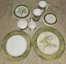 Vintage American Atelier Bouquet Garni 19 Pieces Place Setting for 4