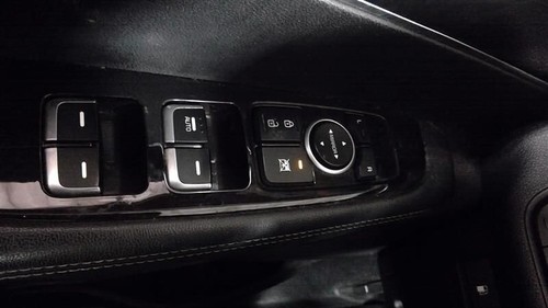 2016-2018 Kia Sorento Driver Front Master Window Mirror Switch OEM - Picture 2 of 6