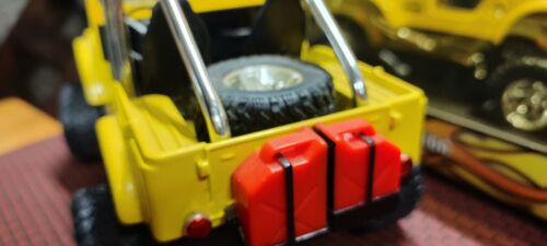 1/18 HOT WHEELS LIMITED EDITION JEEP CJ-5 YELLOW NEW IN BOX-UNOPENED ITS A FREAK - Picture 13 of 24