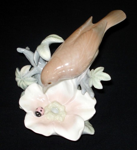 LLADRO LADYBIRD & NIGHTINGALE PORCELAIN FIGURINE # 1227 RETIRED 1981 MINT - Picture 9 of 12