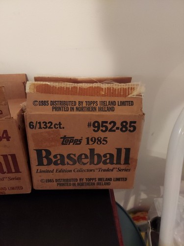 1984 & 1985 Topps Tiffany Baseball Traded Set Cases. Both Empty For Display!!!! - Picture 2 of 7