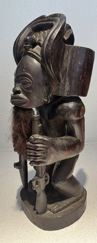 Chokwe Standing Warrior Chief - Picture 4 of 5