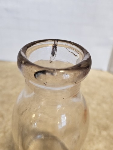 Pint Tin Top Milk Bottle Irvington NJ est 1853 E W England B25 Base New Jersey - Picture 10 of 10