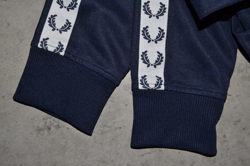 Fred Perry Giacca Uomo Taped Track Blu Scuro Full Zip Taglia M Vintage - Foto 9 di 12