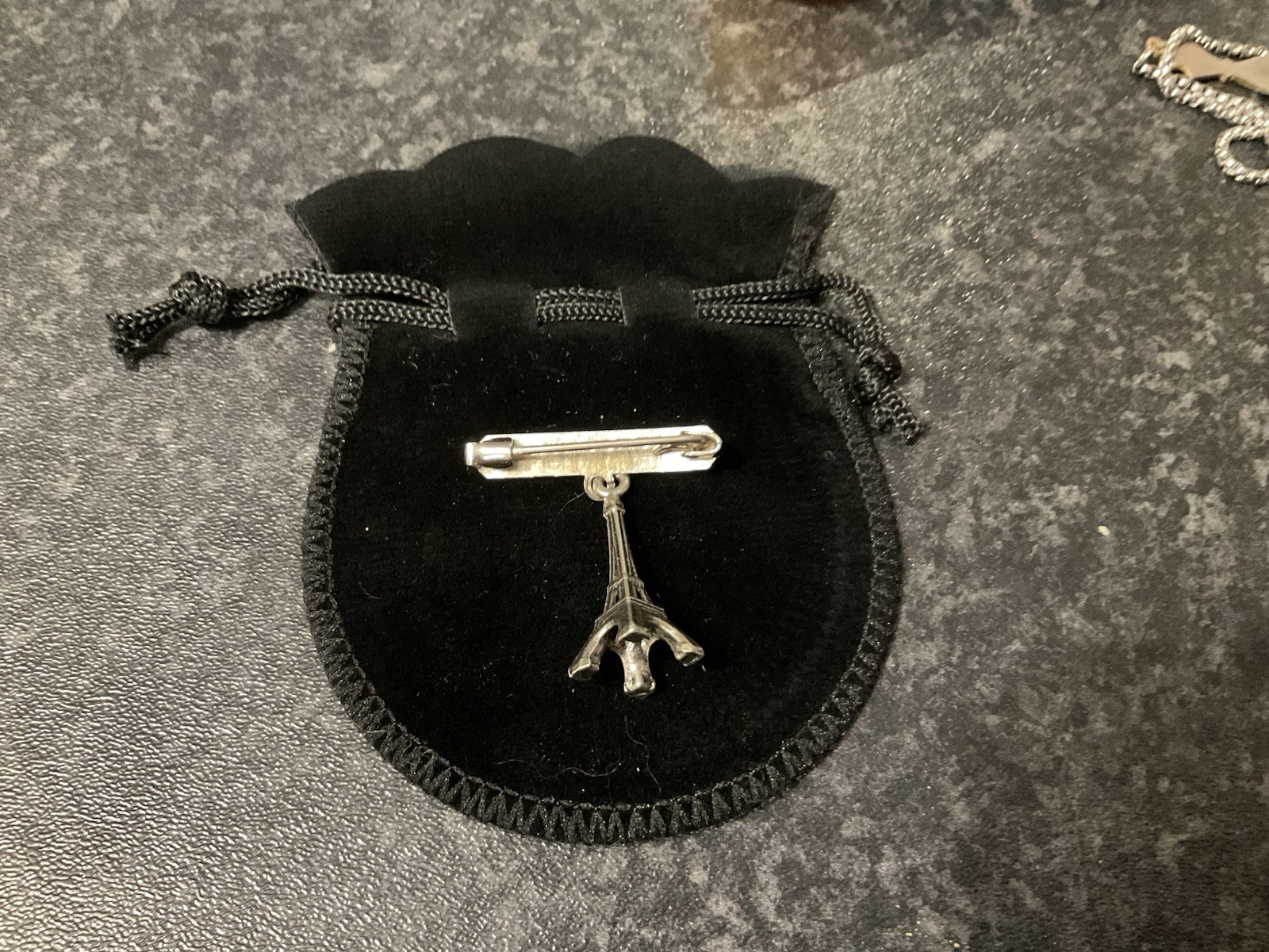 Picture 3 of 4