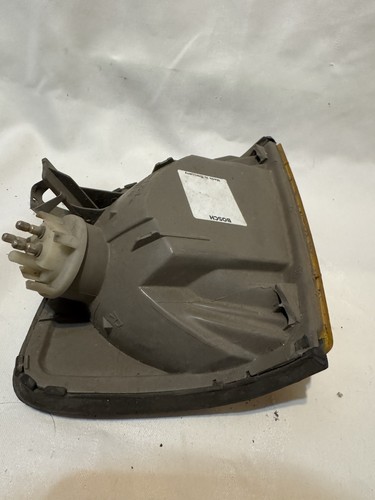 Luz de giro de señal derecha Mercedes-Benz W124 300E E420 E320 1987 a 1993 - Imagen 7 de 8