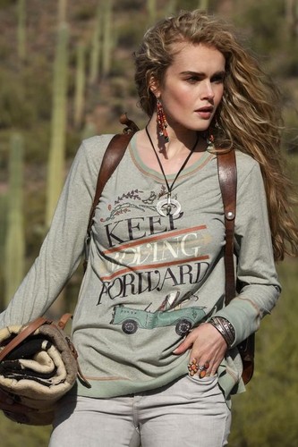 NWT DOUBLE D RANCH Keep Moving Forward Long Sleeve Top Size X Small - Picture 1 of 5