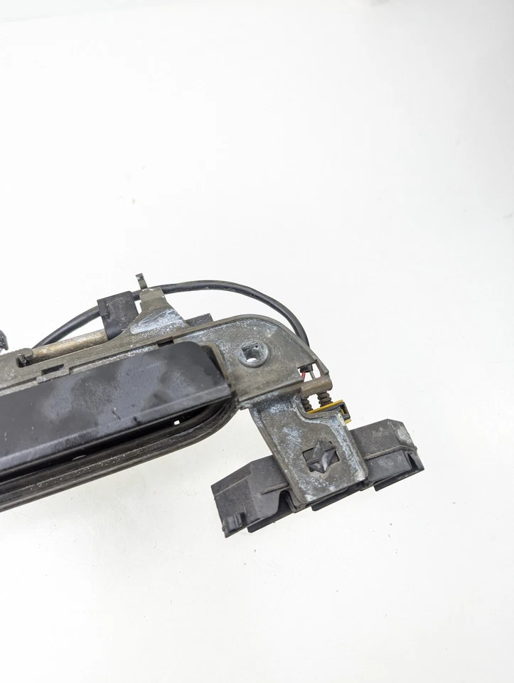 Manija de puerta exterior delantera derecha pasajero BMW 318ti E36 hatchback negro 92-99 Foto 4 de 4