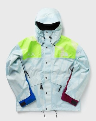 Kaws x The North Face 1986 Retro Mountain Jacket Size Large Ice