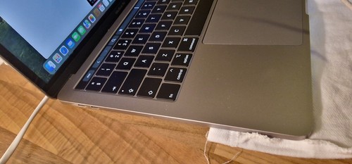 Apple MacBook Pro 13-inch 2019 A2159 Quad Core I5 1.4GHz, 8GB RAM, 128GB SSD - Picture 12 of 21