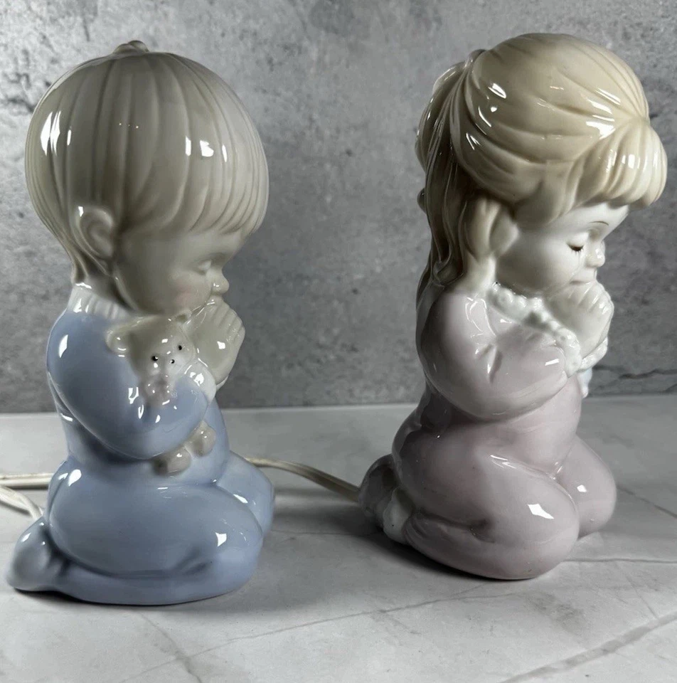 Luces de noche de noche MCM Enesco vintage azul niño rosa niña rezando Foto 2 de 3