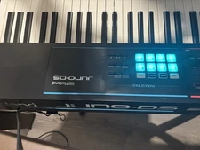 Roland JUNO-DS88 88-Key Synthesizer Keyboard Workstation