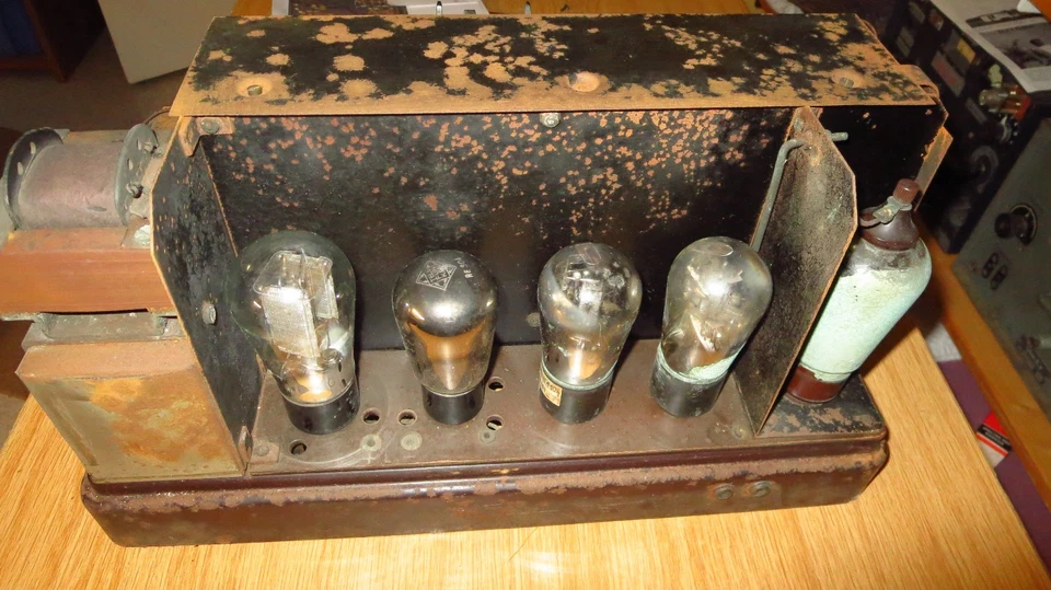 AEG Röhrenradio "Geadem" - Bild 4 von 4