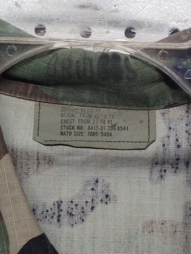 US MARINES Hot Weather Woodland Camo Shirt Sz Medium- W/Patches Arm Ripped - Picture 3 of 16