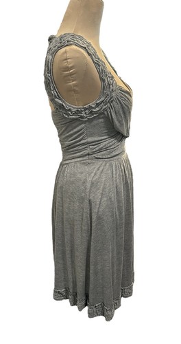 Bebe Dress Heathered Gray Ruffled Bubble Hem Open Back Bodycon Side Zipper Sz Sm - Picture 2 of 12