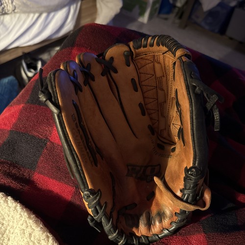 Wilson Baseball Glove A0502 P12 12" Left Hand Throw Flex Back Ultra Soft Lining - Picture 9 of 9