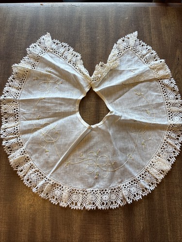 Vintage Lot Cotton Lace Cloth Collar White floral Embroidery Pearl buttons 3 Set - Picture 2 of 5