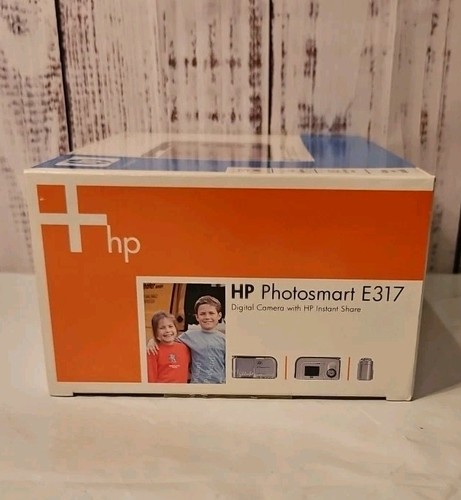 New HP PhotoSmart E317 Silver 5.0 Megapixel Digital Camera /2005 - Picture 5 of 6