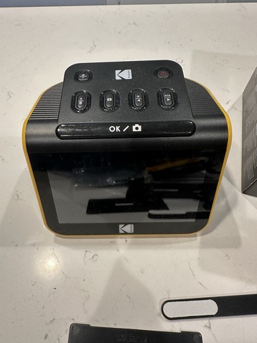 Kodak Slide N Scan Film And Slide Scanner W Large 5” LCD Screen - Picture 1 of 5
