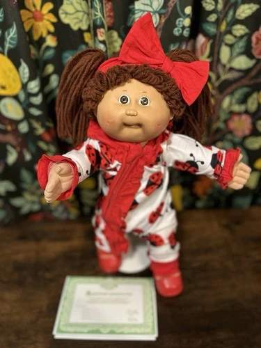 Cabbage Patch Kids/girl/auburn/brown eyes/Coleco/tooth