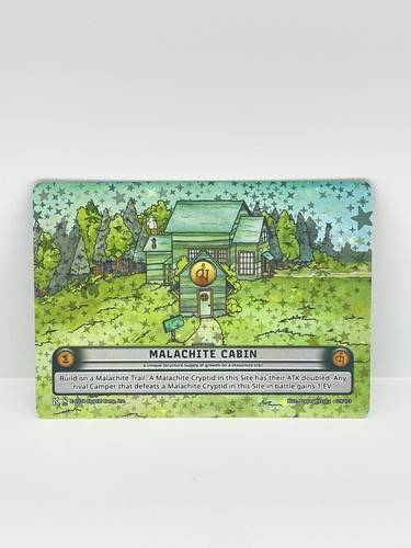 Cryptid Camp TCG KS -  MALACHITE CABIN 129/173 Full Holo Borderless NM - Bild 1 von 2