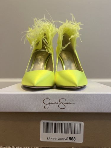 Jessica Simpson Lime Green High Heel Satin Pumps Feathers Size 9 BRAND NEW - Picture 5 of 7