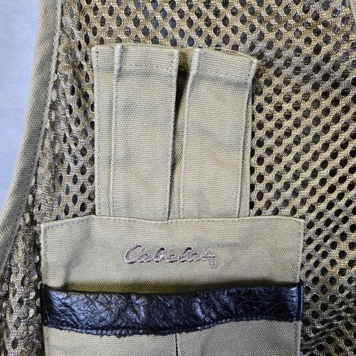 Cabelas Target Master Shooting Vest Med Khaki Black Leather Pockets Mesh Hunting - Picture 4 of 11