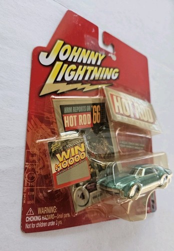 Johnny Lightning Hot Rod Magazin 1966 Olds Toronado 2004 - Bild 10 von 11